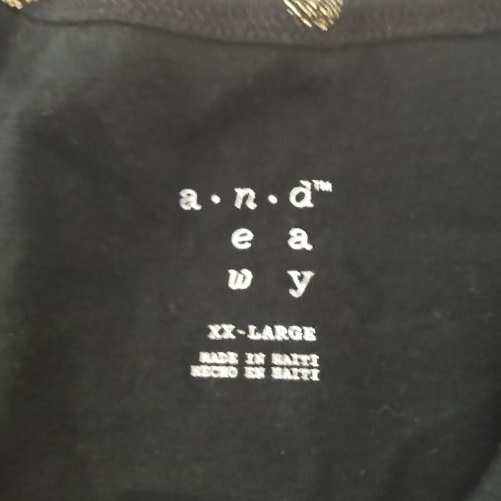 Bundle Of 4 Tank Tops - Picture 9 of 12